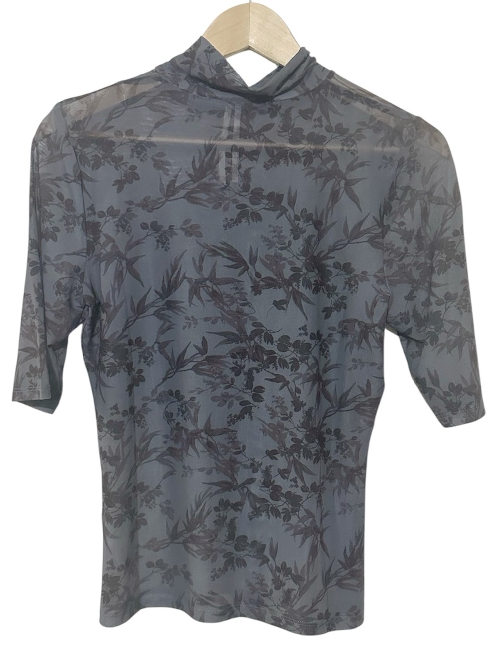 By Anthropologie Sheer Floral Mesh Half Sleeve Mock Neck Top Grey Blue Medium M - Picture 3 of 6